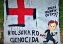 PM prende manifestantes com faixa ?Bolsonaro genocida? em Brasília
